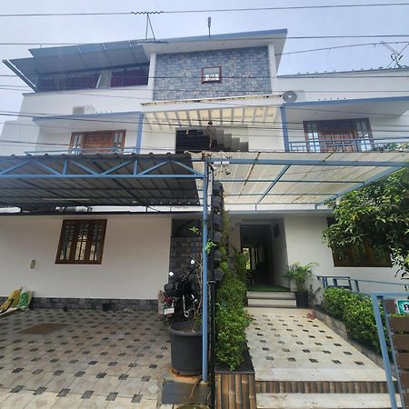 Happyhomes Homestay Thiruvananthapuram Exterior photo